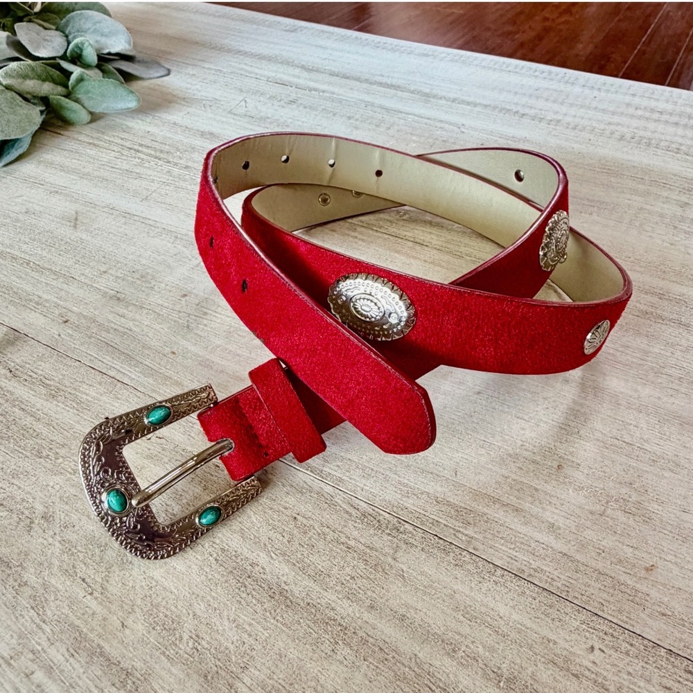 BKE Red Faux Suede Western Concho Belt Silver Buckle Turquoise Accents Medium